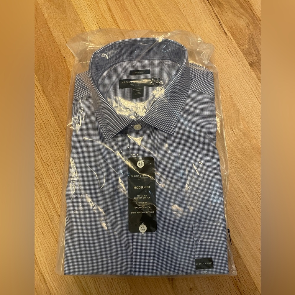 NWT Mens Dress Shirt 32/33 17.5